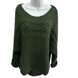 New with tag made in Italy oversized Women's Green Cable Knit Sweater size XL